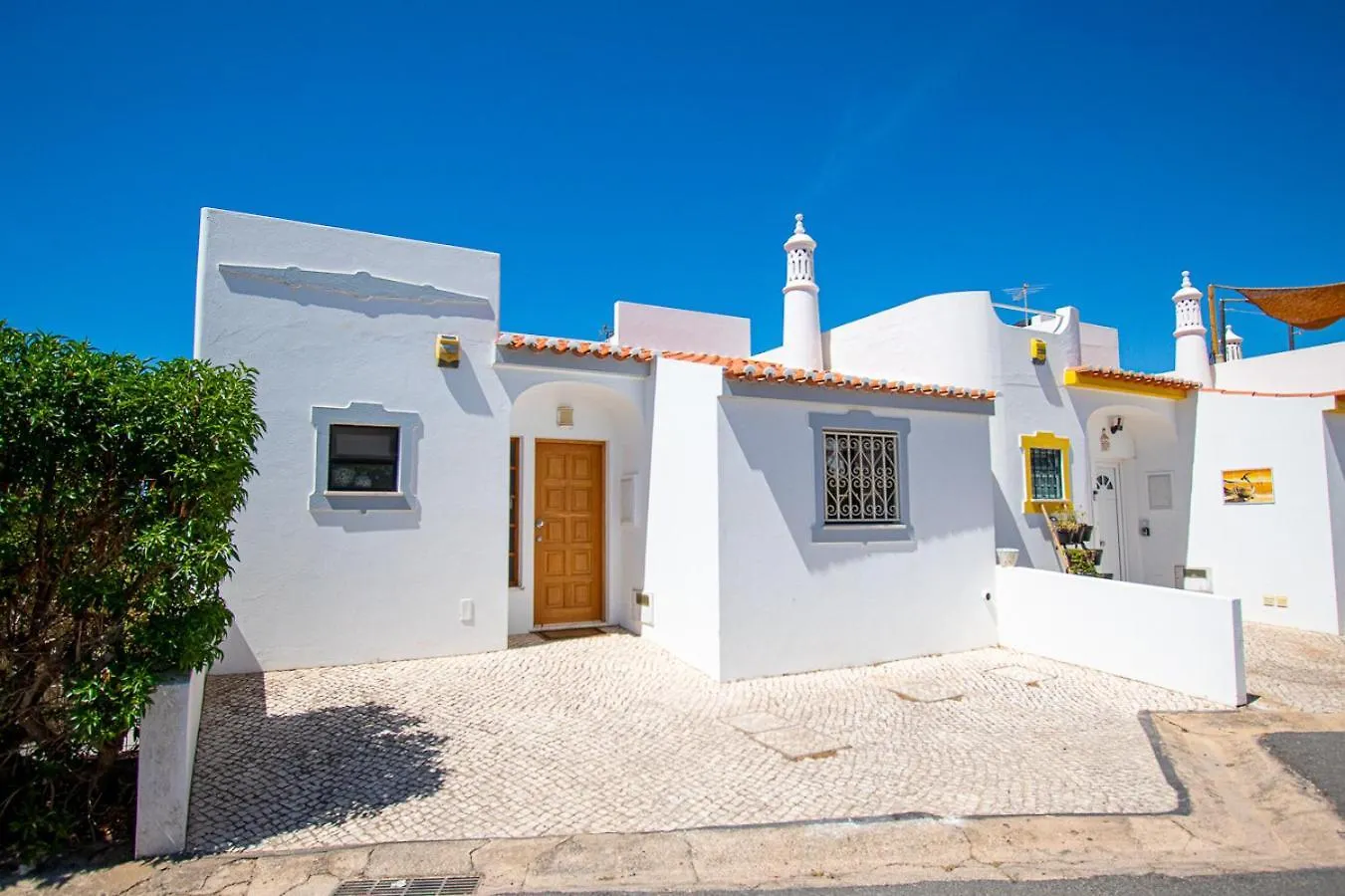 Casa Mel - Stylish 3-Bed Townhouse With Pool Villa Carvoeiro  0*, Carvoeiro (Lagoa)