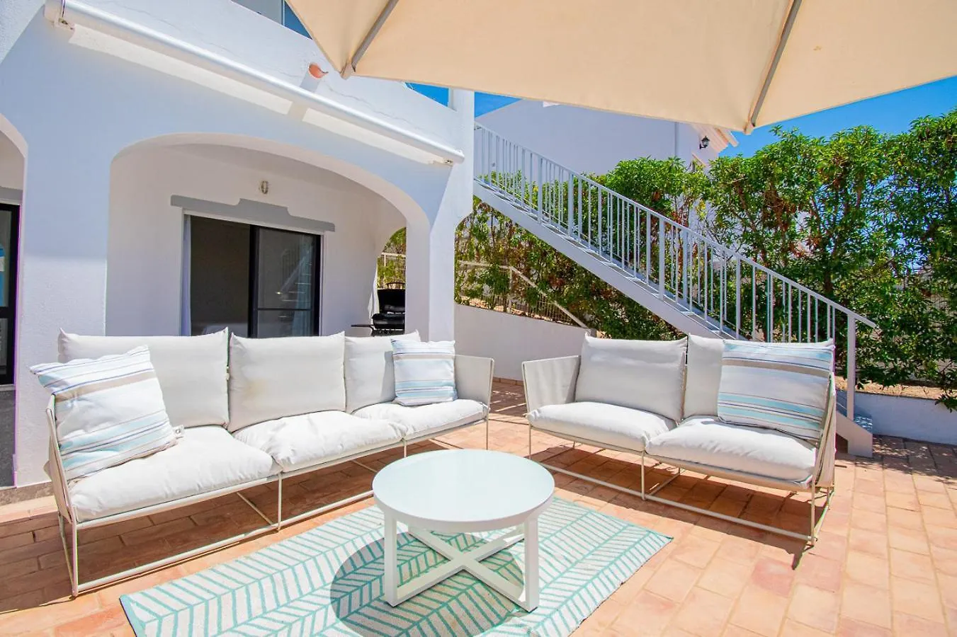 Casa Mel - Stylish 3-Bed Townhouse With Pool Villa Carvoeiro  Carvoeiro (Lagoa)