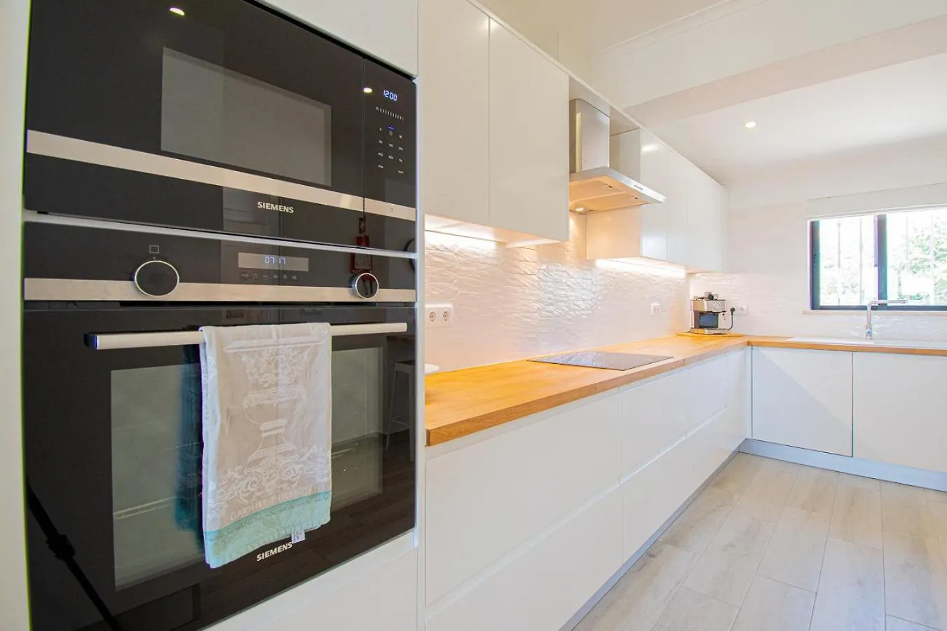 Holiday home Casa Mel - Stylish 3-Bed Townhouse With Pool Villa Carvoeiro